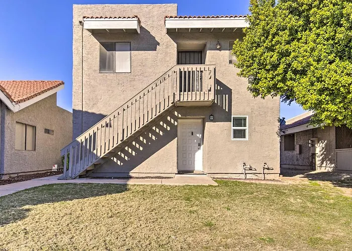 Holiday home Steps To Dtwn Gilbert! W/ Furnished Porch Gilbert
