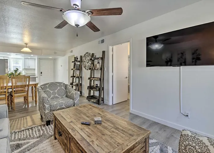 Holiday home Steps To Dtwn Gilbert! W/ Furnished Porch *