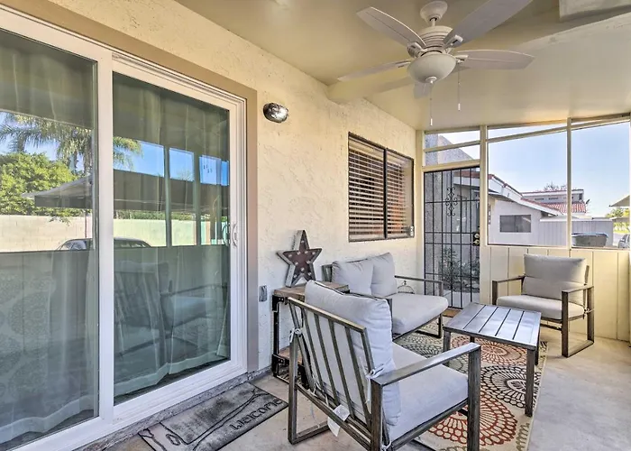 Steps To Dtwn Gilbert! W/ Furnished Porch Holiday home Gilbert