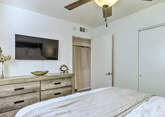Steps To Dtwn Gilbert! W/ Furnished Porch Holiday home Gilbert